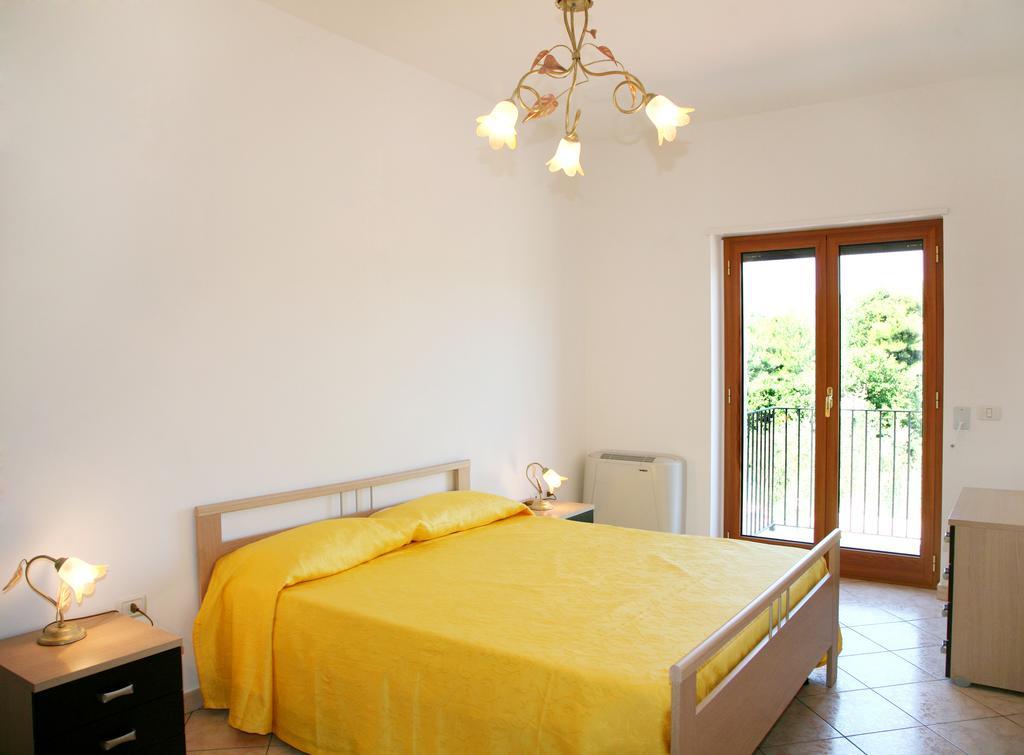 Valle D'Umbra Villa Vieste Room photo